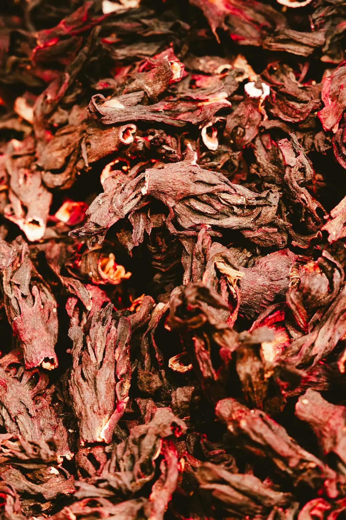 Hibiscus séché, produit & packshot, Chinou Eye photographe à Genève