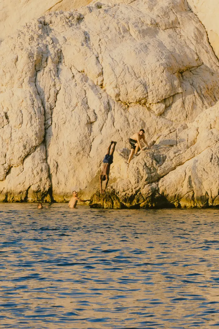 Calanque, Carnet de route, Chinou Eye